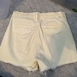 MOTHER Shorts, very nice dress up or down !